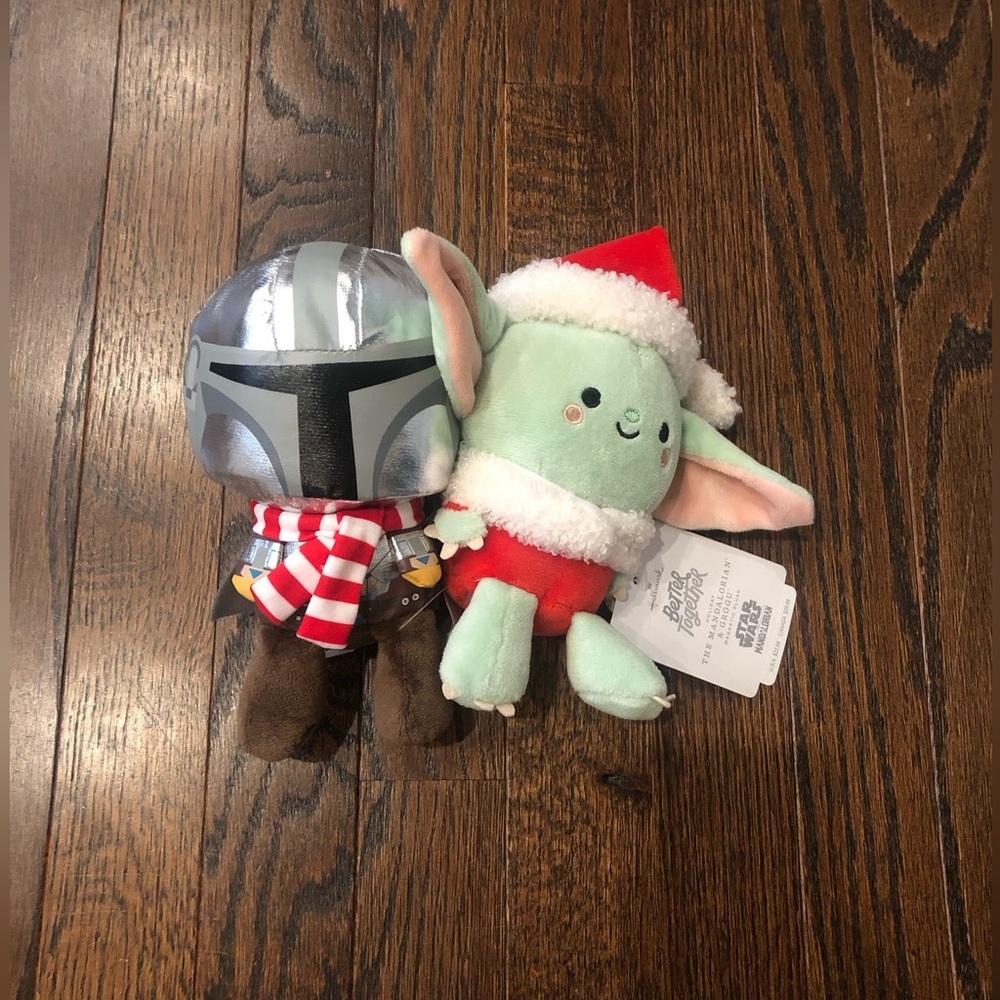*NWT* Hallmark Better Together 2-Pack Plush Set - Star Wars Mandalorian & Grogu - Picture 2 of 8